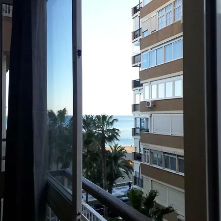 Port Apartment *